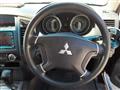 2011 Mitsubishi Pajero