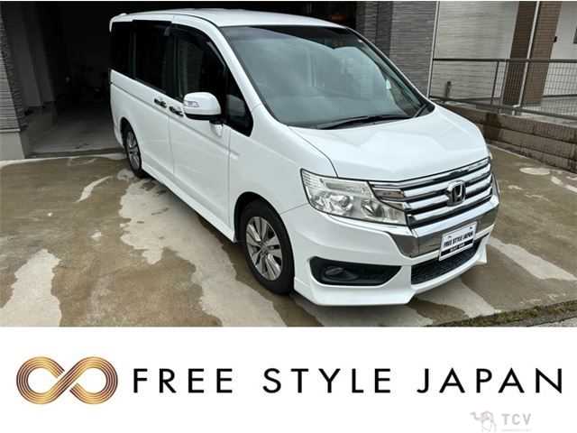 2013 Honda Step WGN