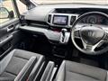 2012 Honda Step WGN