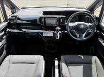 2013 Honda Step WGN