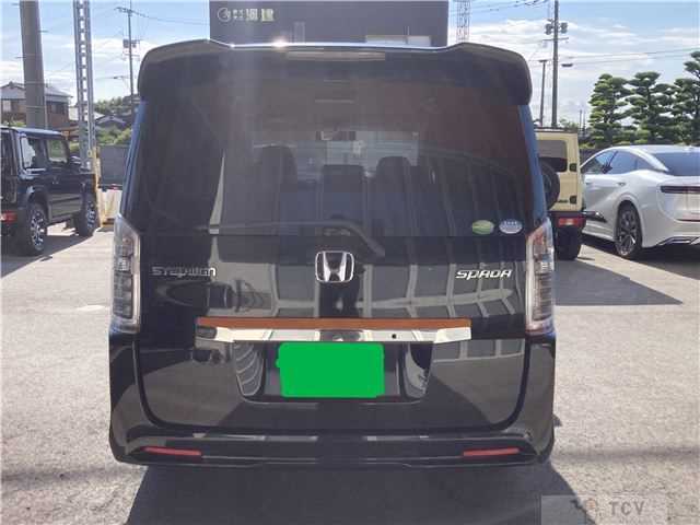 2014 Honda Step WGN