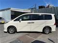 2006 Honda Step WGN