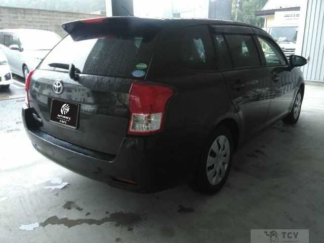 2013 Toyota Corolla Fielder