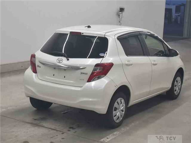 2014 Toyota Vitz