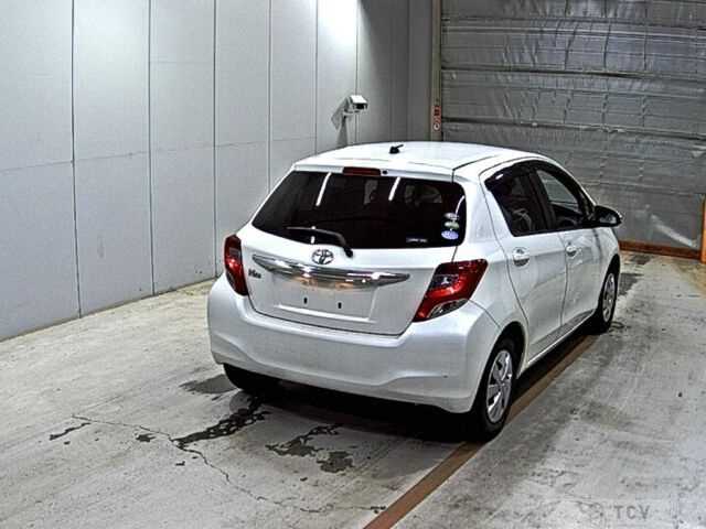 2015 Toyota Vitz