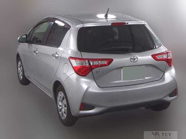 2017 Toyota Vitz