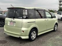2009 Toyota Sienta