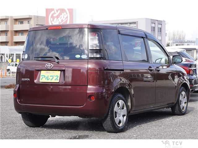 2012 Toyota Sienta