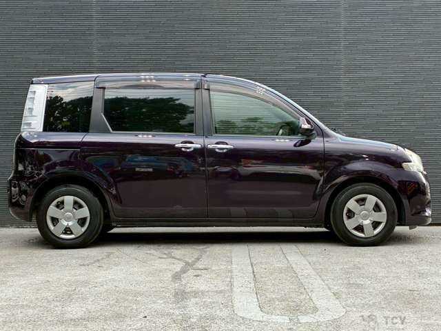 2013 Toyota Sienta
