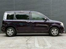 2013 Toyota Sienta
