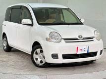 2012 Toyota Sienta