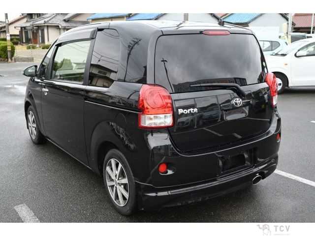 2014 Toyota Porte