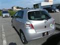 2005 Toyota Vitz