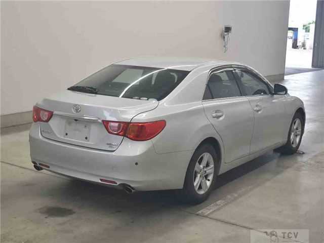 2011 Toyota Mark X