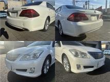 2009 Toyota Crown Royal Series