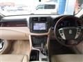 2012 Toyota Crown