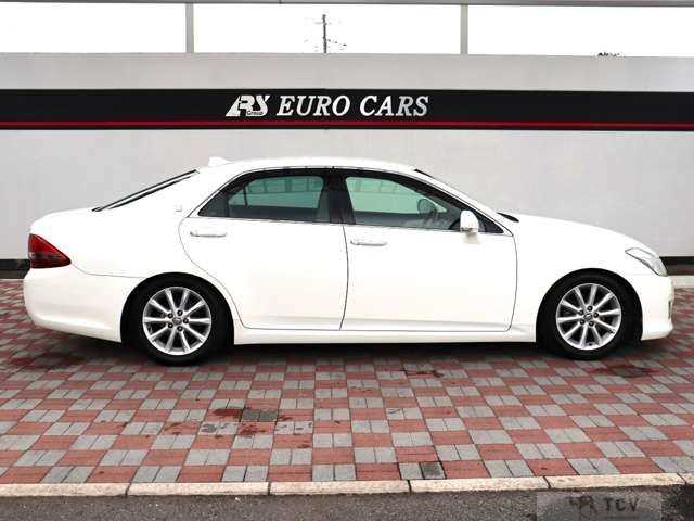 2008 Toyota Crown Royal Series
