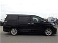 2010 Toyota Vellfire