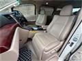 2011 Toyota Alphard