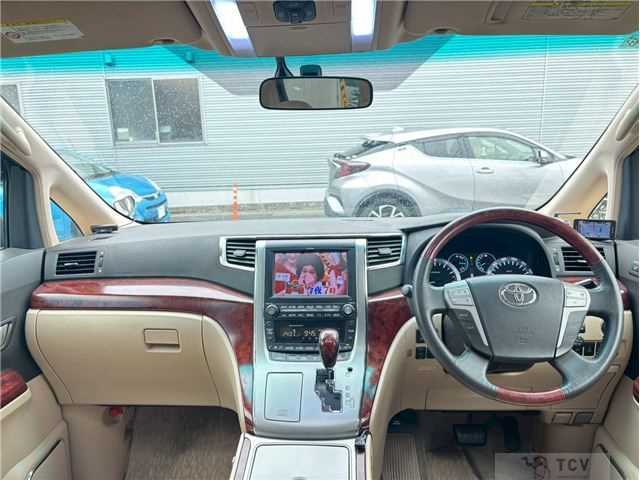 2009 Toyota Alphard