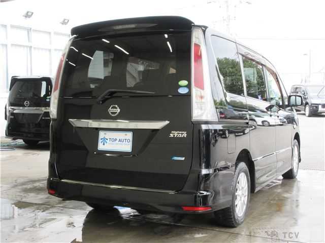 2011 Nissan Serena