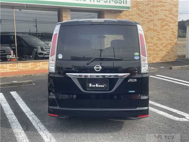 2012 Nissan Serena
