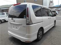 2011 Nissan Serena