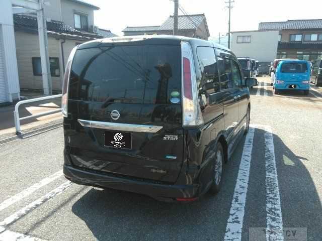 2012 Nissan Serena