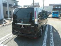 2012 Nissan Serena