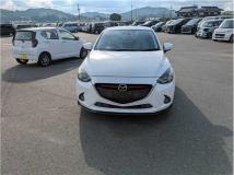 2016 Mazda Demio