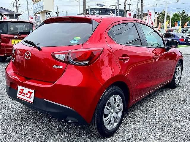 2015 Mazda Demio