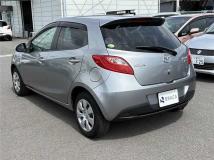 2013 Mazda Demio
