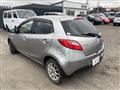 2010 Mazda Demio