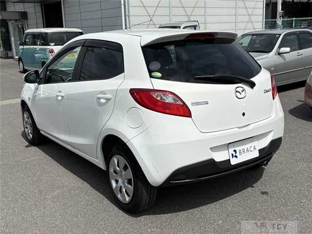 2013 Mazda Demio