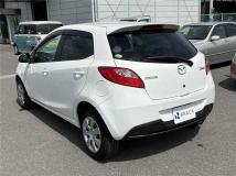 2013 Mazda Demio