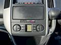 2009 Nissan Serena