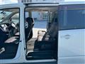 2009 Nissan Serena