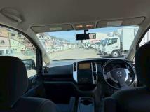 2009 Nissan Serena