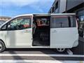 2008 Nissan Serena