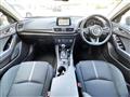 2017 Mazda Axela Sport