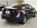 2016 Mazda Axela