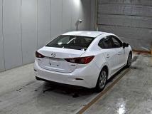 2015 Mazda Axela