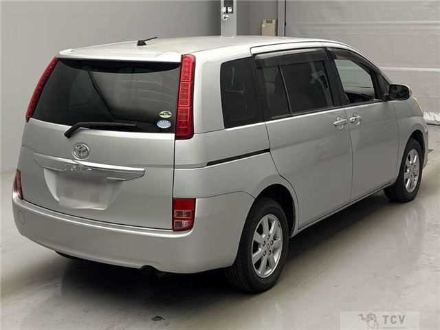 2008 Toyota Isis
