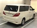 2013 Toyota Alphard
