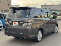 2010 Toyota Vellfire