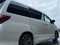 2012 Toyota Alphard