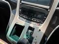 2013 Toyota Alphard