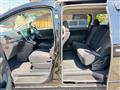 2012 Toyota Vellfire