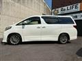 2013 Toyota Alphard