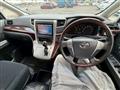 2011 Toyota Vellfire